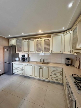 Продам 3 кімнатну квартиру з ремонтом по вул Відінська - фото 1