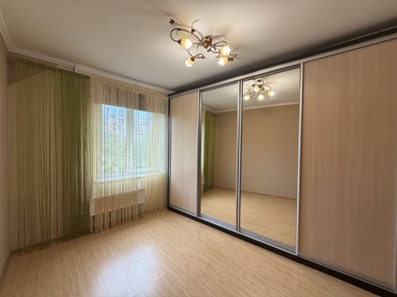 Продам 2к квартиру в хорошому районі! Рівне