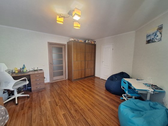 Продаж 3к квартири 95 кв. м на вул. Академіка Сергія Корольова Тернополь
