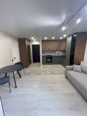 Продаж 2 кімнатної квартири з ремонтом на Смакули - фото 1