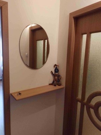 Продам 1 кімнатну квартиру Пятра нямц Румунія - фото 1