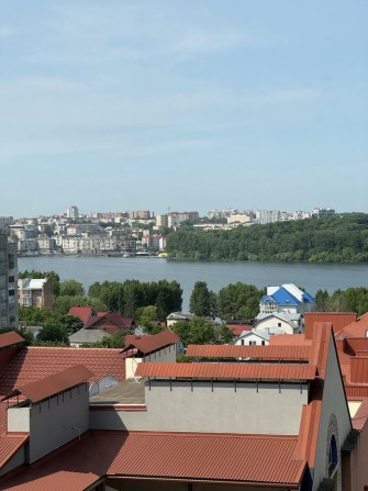 Власник! Атланта Тауер - 63м, вид на озеро та центр, 12 поверх. Продаж по переуступці! Будинок здани - фото 1
