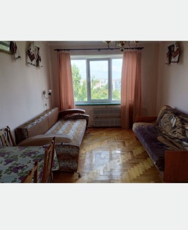 Продається 1 кімнатна  квартира на вулиці Киівська - фото 1
