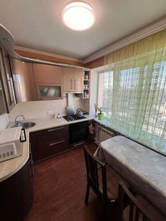 Продаж 3-к квартири вул. Прирічна 27 - фото 1