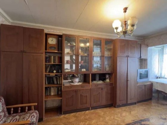 Продаж 2-к квартири вул. Дегтярівська 60в Київ