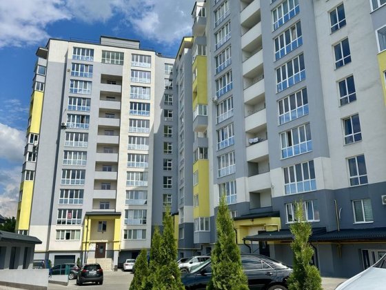Продаж 2 км квартири на Дружбі, вул. Лучакіаського Тернополь