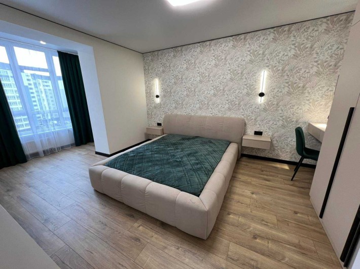 1к Озерна, Рауш 7/10, 42м2, дизайнерський ремонт! - фото 1