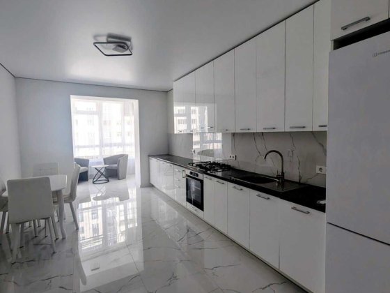 45904 НОВИНКА НА РИНКУ! Шикарна 2-к квартира 80 м² на Озерній — Ремонт, у якому ще ніхто не жив! Хмельницкий