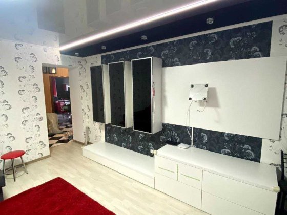 Продаж 2-кімнатної в цегляному будинку 2009 р. Укомплектована меблями та технікою! А/О Суми