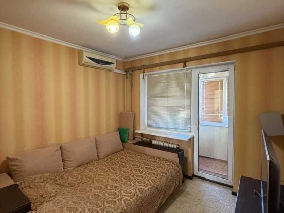 2к квартира 45м2, косметичний ремонт, укомплектована, р-н 11 школи Полтава