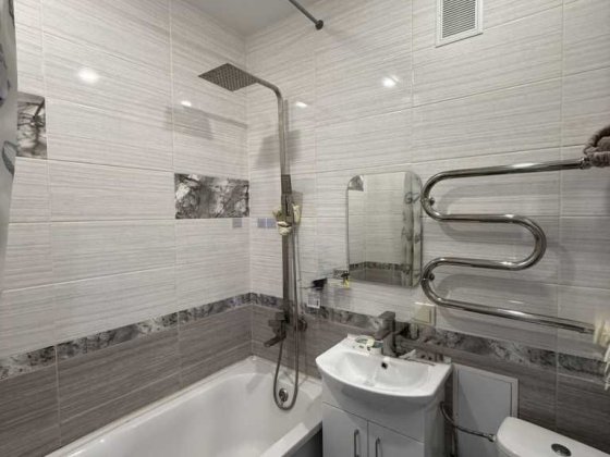 Продам 2к квартиру, 44кв.м, 4/4 пов, цегла, р-н Конкорда Полтава
