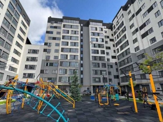 Продам 2к квартиру 72 м² ЖК Автобіографія. Виставка. Зданий будинок! Хмельницький