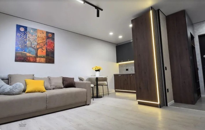 Продаж 2к квартири 58 кв. м на вул. Смакули - фото 1