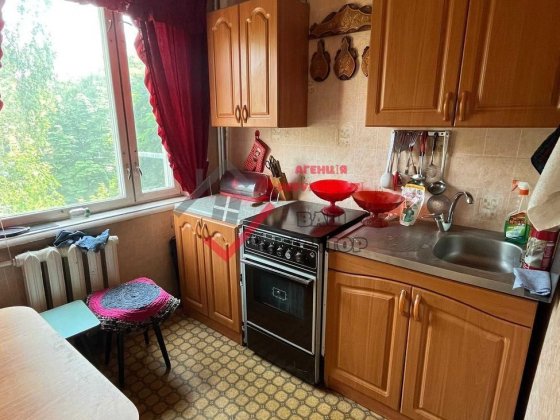 Затишна 2к квартира, 46 м2, балкон! Полтава