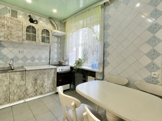 Продам 2 кімнатну квартиру Сумы