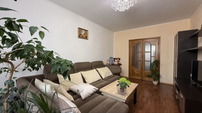 Продам 3к квартиру, з ремонтом, Північний, Волинської Дивізії - фото 1