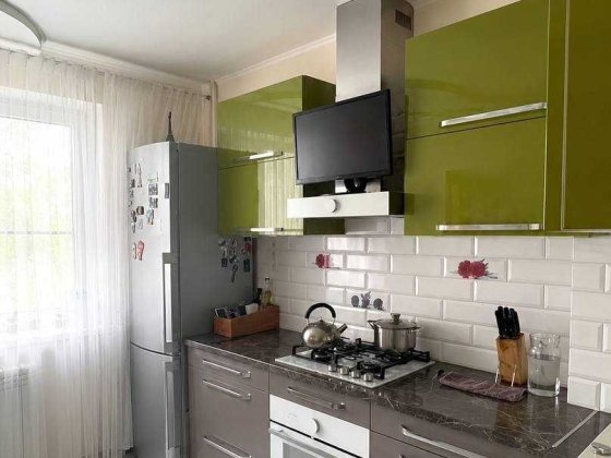 Продаж 3-кімнатної квартири вул. Івана Сірка ( р-н 23 школи ) Сумы