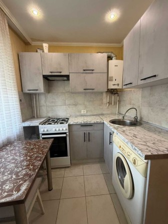 45203  Продаж 2 - квартири з РЕМОНТОМ,  Виставка,  Зарічанська - фото 1
