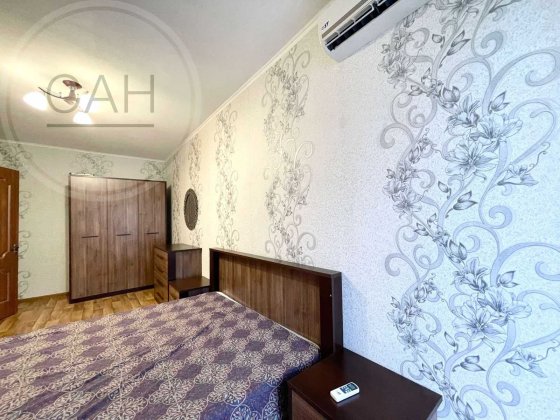 Продаж 3 квартири вул, Герасима Кондратьева