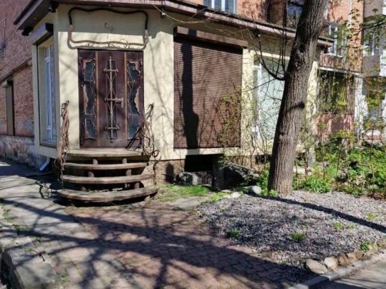 Продам 3-кім. квартиру Сумы