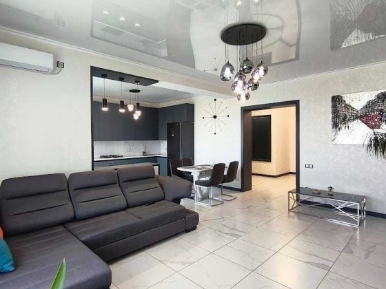 Продаж 3к квартири преміум класу в центрі