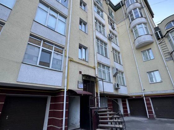 Продаж 2-рівневої 3-кімнатної квартири потвул. Новий Світ Тернополь