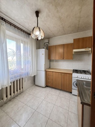Продаж трикімнатної квартири. Акваарена. 11 школа - фото 1