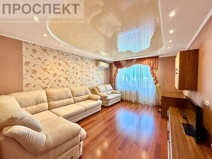 Продаж 1 кімн.квартиру з ремонтом вул. З. Красовицького ( ЦЕНТР). - фото 1