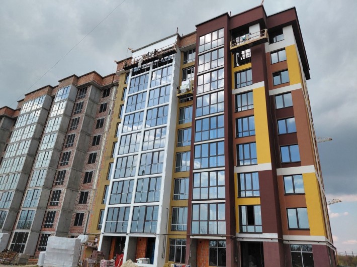 Продаж 1к квартири 41 кв. м на вул. Микулинецька - фото 1