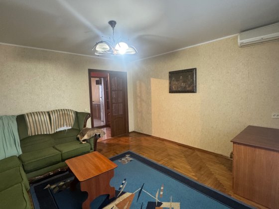 Продаж 3-кімнатної квартири з ремонтом в районі Чайки! Рівне