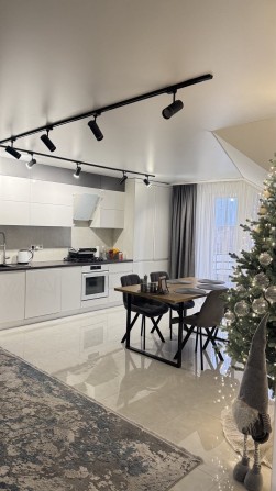 Продаж 3-кімнатної квартири вул. Квітки Цісик, Старий парк - фото 1
