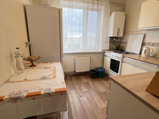 Продаж 3 кімнатної квартири за автономним опаленням