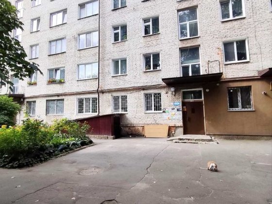 Трикімнатна по Кн Романа Ровно