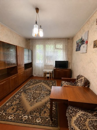 Продам 2 кімнатну квартиру на 3 поверсі - фото 1