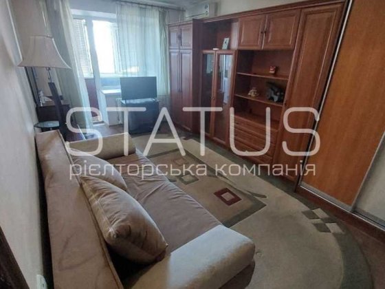 Продаж двокімнатної квартири в цегляному будинку. Сади 1. Полтава