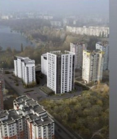 Продам квартиру в гарному районі міста - фото 1