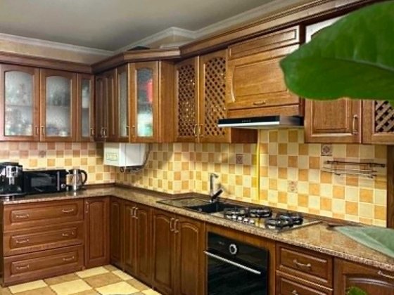 Продам 3-ну квартиру з автономним опаленням, район Автовокзалу Рівне