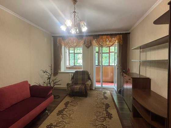 Продаж 3 кімн. квартири біля Любави