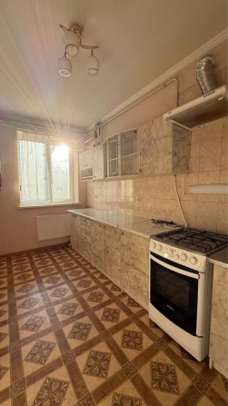 Продам 2х НОВОБУДОВУ, РІВНЕНСЬКА (БАЗИСМЕД, роддом), ЖК «Мікромегас», РОЗДІЛЬНІ КІМНАТИ, газовий кот - фото 1