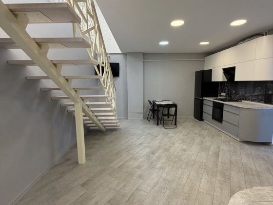 NEW! Продам Дворівневу квартиру по вул.Стрілецькій Чернигов
