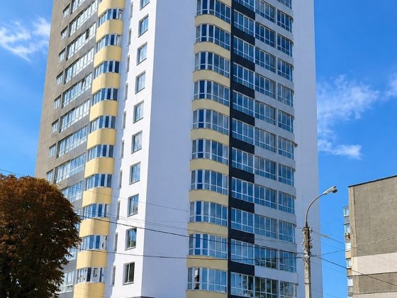 Продаж двокімнатної видової квартири в зданій новобудові , Центр Черкассы