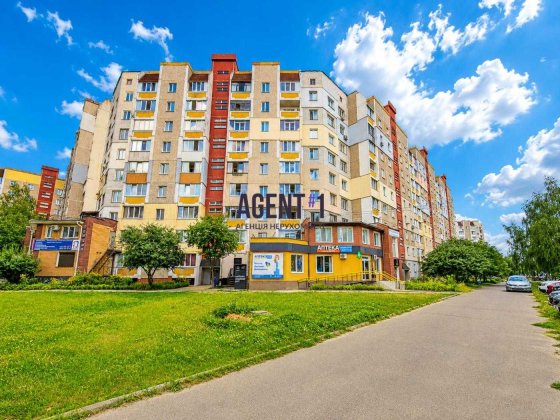Продаж 1-кімнатної , 3 поверх, Масани. м. Чернігів. Чудовий стан будинку Чернігів
