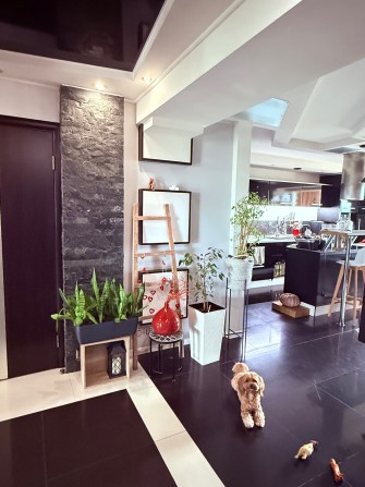 Продаж просторої квартири, 104 м² - фото 1