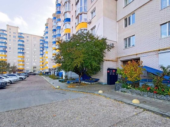Продаж 1-кімн квартири в новобудові по Попова (автономне опалення).