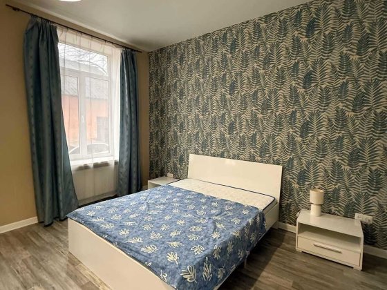 Продаж 2-кім в центрі, початок вул.Головної Чернівці