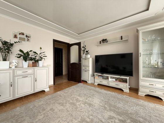 Продаж 3к квартири 86.7 кв. м на вул. Глибока Тернополь