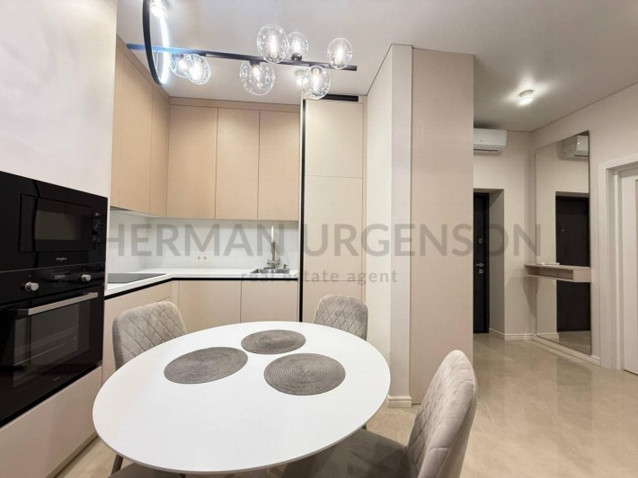 Продаж 1к квартири 51 м.кв / ЖК City Line, вул. Капушанська - фото 1