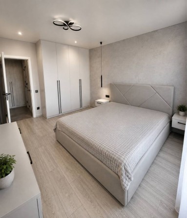 Продаж 1к квартири Парк Боздош/ 42 м2/ ЖК Радіщева/ Вид на Парк/ Набережна - фото 1