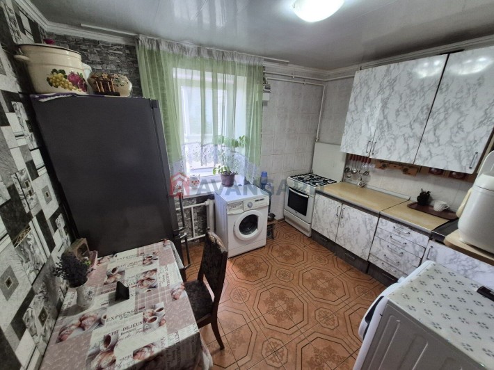 Продаж 3-кімнатної квартири в цегляному будинку - фото 1