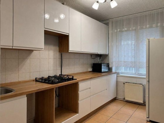 Продаж 3 кімн квартири в Ужгороді